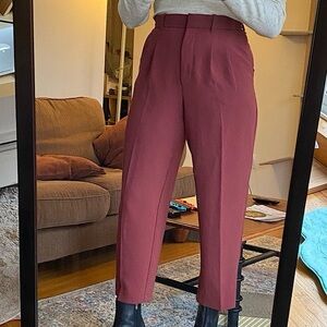 Aritzia Carrot Pant - Regular Length, Size 0, Maroon